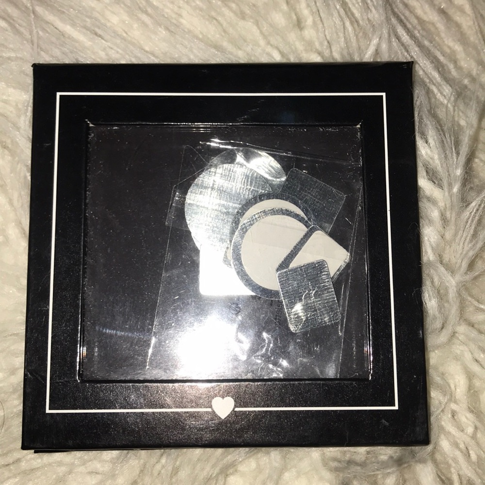 boxycharm z-palette for loose shadows/pans